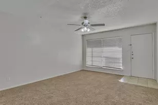 5053 Ridglea Ln, Fort Worth, TX 76116 - Photo 9