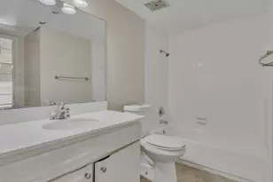 5053 Ridglea Ln, Fort Worth, TX 76116 - Photo 7