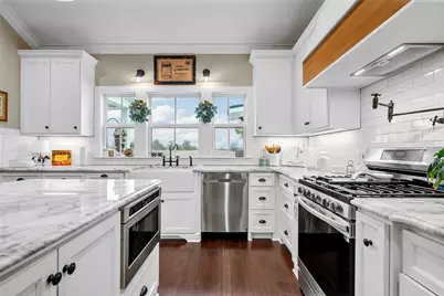 497 Fm 1242, Abbott, TX 76621 - Photo 9