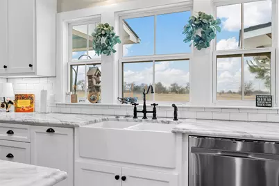 497 Fm 1242, Abbott, TX 76621 - Photo 11