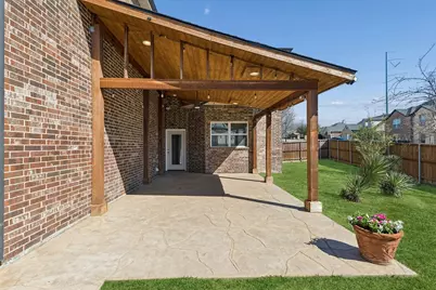 5834 Macgregor Drive, Garland, TX 75043 - Photo 33