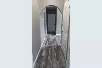 829 E Baltimore Avenue, Fort Worth, TX 76104 - Photo 13