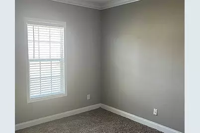 244 Eagle Creek Dr, Kyle, TX 78640 - Photo 13