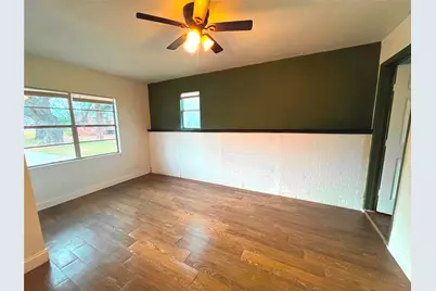 1000 S Andrea Drive, Mabank, TX 75147 - Photo 9