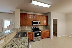 724 Princeton Dr, DeSoto, TX 75115 - Photo 3