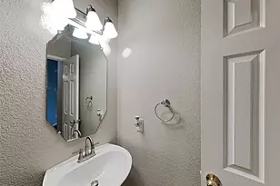 724 Princeton Dr, DeSoto, TX 75115 - Photo 11