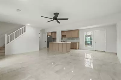 1934 Creek Wood Court, Irving, TX 75060 - Photo 3