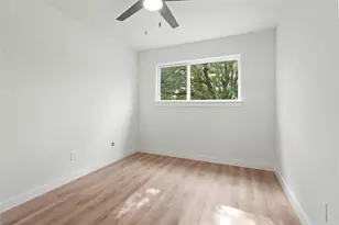 1934 Creek Wood Ct, Irving, TX 75060 - Photo 13