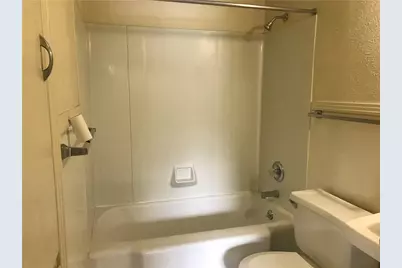 4429 Wayside Avenue #101, Fort Worth, TX 76115 - Photo 13