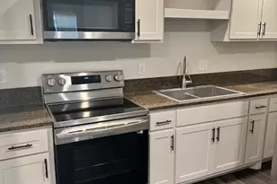 1613 Campbell St, Commerce, TX 75428 - Photo 3