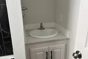 1613 Campbell St, Commerce, TX 75428 - Photo 33