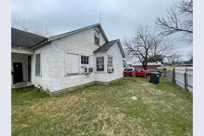 3621 Shelby Avenue, Waco, TX 76711 - Photo 3