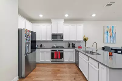 7829 Bayside Drive, Rowlett, TX 75088 - Photo 17