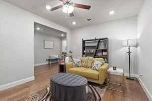 7829 Bayside Dr, Rowlett, TX 75088 - Photo 7