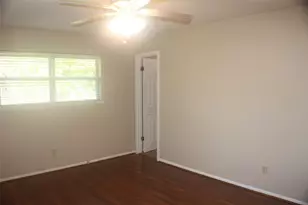 600 Travis Dr, Mineral Wells, TX 76067 - Photo 17