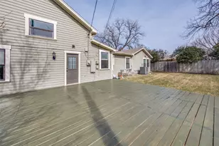 1113 Carlock St, Fort Worth, TX 76110 - Photo 35