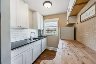 1113 Carlock St, Fort Worth, TX 76110 - Photo 17