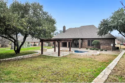 4620 Stoney Creek Court, Granbury, TX 76049 - Photo 37