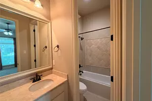 8116 Canyon Oak Dr, North Richland Hills, TX 76182 - Photo 9