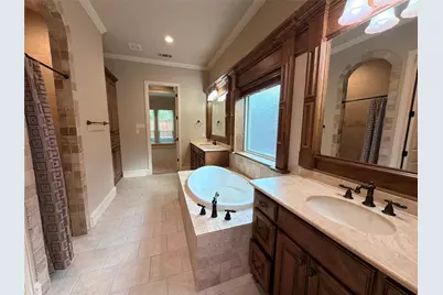 8116 Canyon Oak Drive, North Richland Hills, TX 76182 - Photo 29