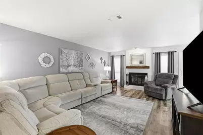 2923 Shady Knoll Lane, Bedford, TX 76021 - Photo 5