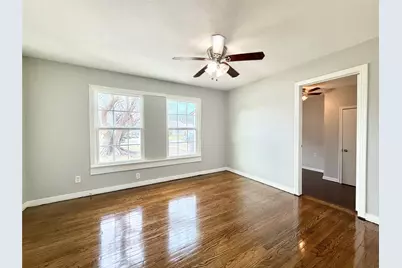 4813 Sandage Avenue, Fort Worth, TX 76115 - Photo 3