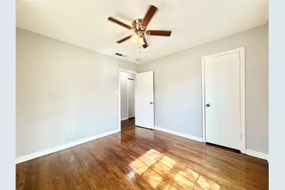 4813 Sandage Avenue, Fort Worth, TX 76115 - Photo 15