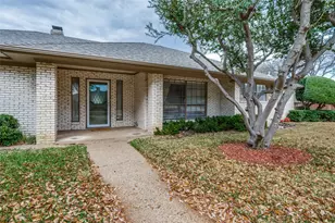 2801 W Aspen Ct, Plano, TX 75075 - Photo 3