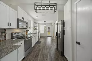 322 Sweet Leaf Ln, Lake Dallas, TX 75065 - Photo 5