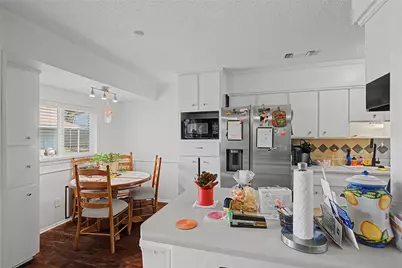 2009 Charleston Drive, Bedford, TX 76022 - Photo 15