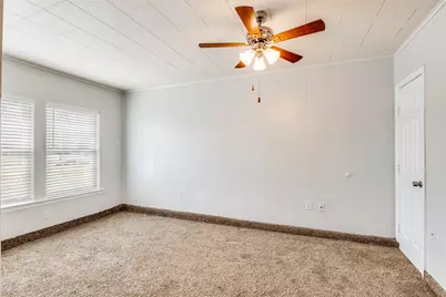 611 Fairview Drive, Richardson, TX 75081 - Photo 9