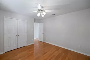 2402 Crockett Ct, Grapevine, TX 76051 - Photo 25