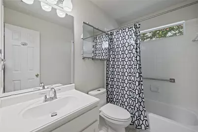 2402 Crockett Court, Grapevine, TX 76051 - Photo 23