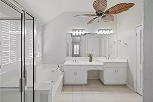 2402 Crockett Ct, Grapevine, TX 76051 - Photo 19