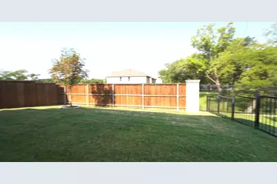 7557 Donnelly Avenue, Dallas, TX 75228 - Photo 31