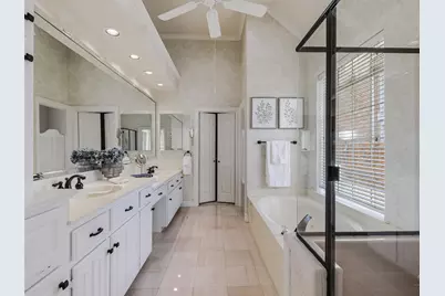 17108 Village Lane, Dallas, TX 75248 - Photo 29