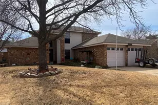 2629 Fairmont Dr, Grand Prairie, TX 75052 - Photo 1