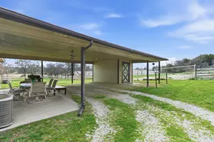 301 Calhoun Bend, Azle, TX 76020 - Photo 33