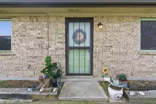 301 Calhoun Bend, Azle, TX 76020 - Photo 5