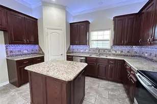 204 Pearl Ln, Lake Dallas, TX 75065 - Photo 9