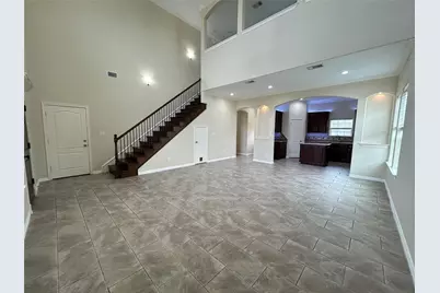 204 Pearl Lane, Lake Dallas, TX 75065 - Photo 5