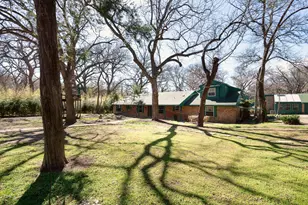 5731 Mona Ln, Dallas, TX 75236 - Photo 1