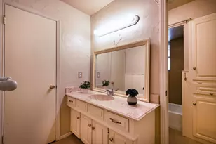 5731 Mona Ln, Dallas, TX 75236 - Photo 15