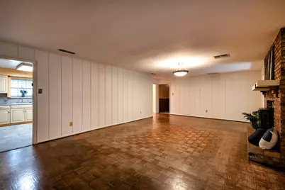 5731 Mona Lane, Dallas, TX 75236 - Photo 9
