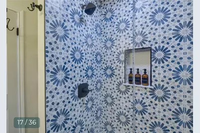 520 W Bluff, Granbury, TX 76048 - Photo 9