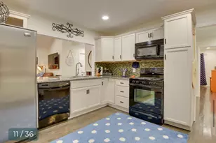 520 W Bluff, Granbury, TX 76048 - Photo 15