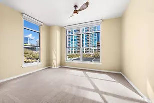 2323 N Houston St, Dallas, TX 75219 - Photo 9