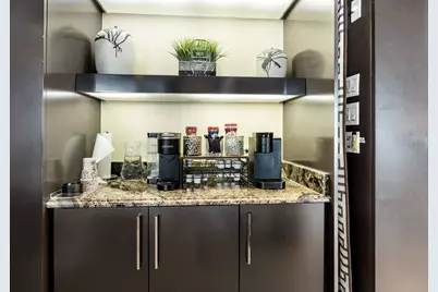 2323 N Houston Street #310, Dallas, TX 75219 - Photo 37