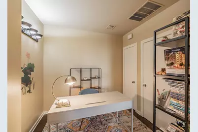 2323 N Houston Street #310, Dallas, TX 75219 - Photo 17