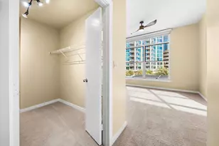 2323 N Houston St, Dallas, TX 75219 - Photo 13